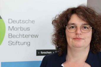Jana Schmalisch, Deutsche Morbus Bechterew Stiftung